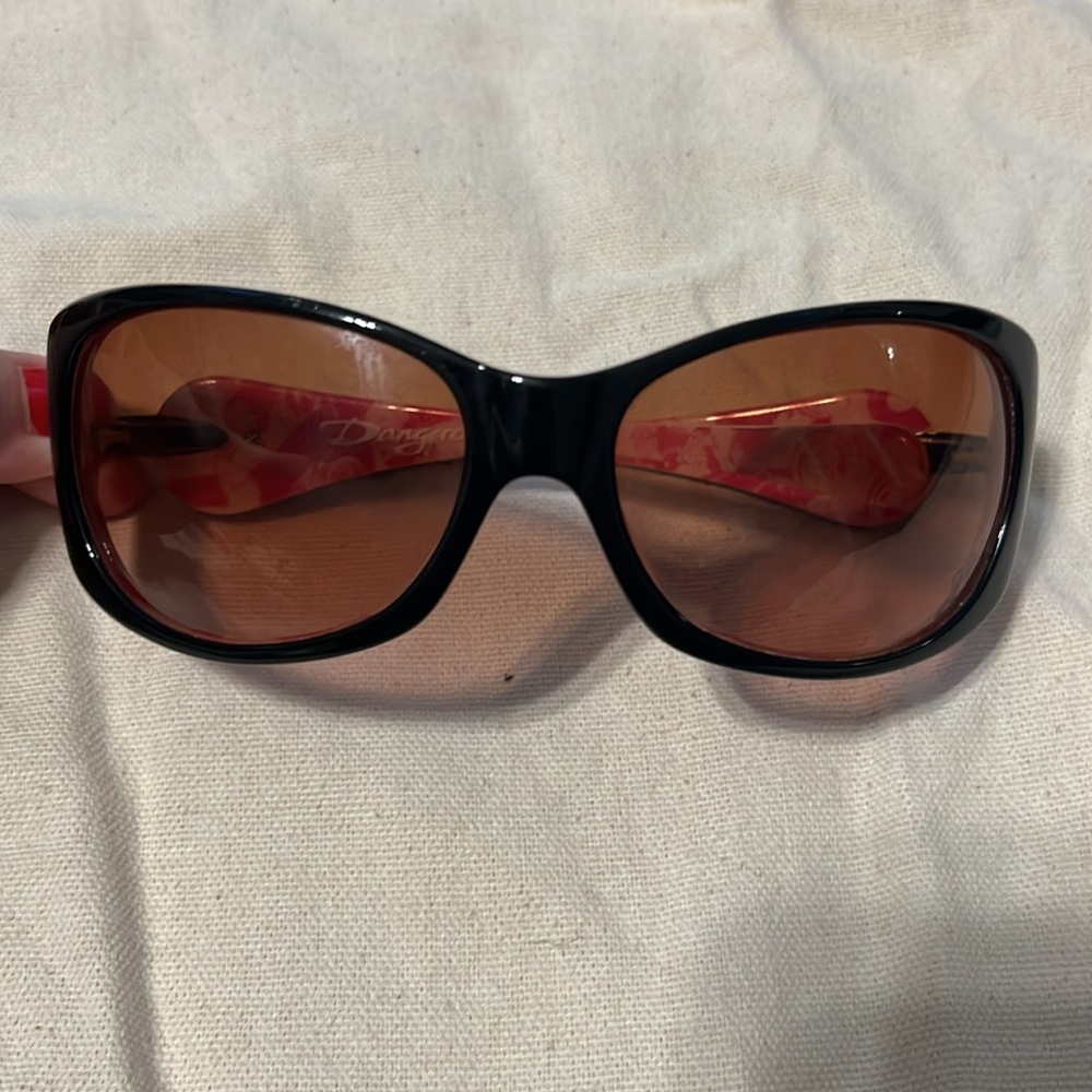 Oakley Discreet Breast Cancer Sunglasses